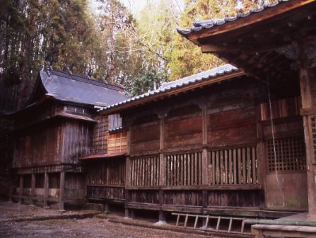 兼喜神社社殿03