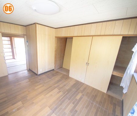 7.5帖洋室　カット02 こちらも変則的なカタチしてますね。大型収納あり。