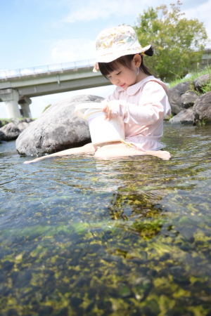 川遊び