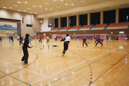 体育館室内の画像