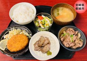 学べるごはん屋　ペンと箸③