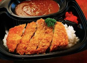 特製カツカレーの画像