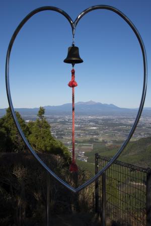 天の金山の鐘の画像