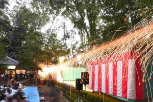 科長神社のからくり花火-1枚目-