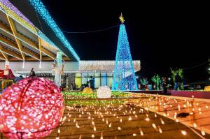 道の駅都城NiQLLイルミネーション-1枚目-